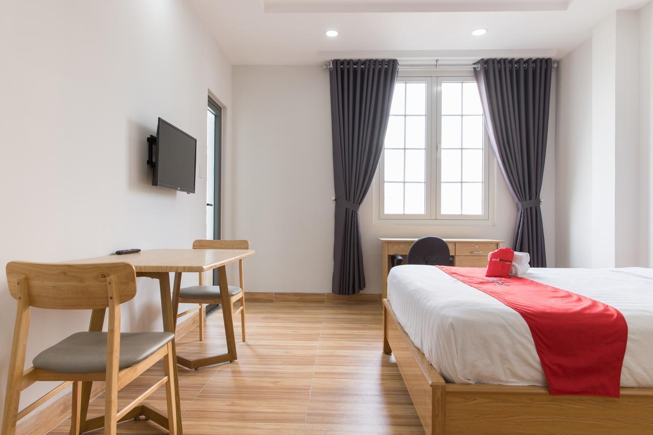 מלון הו צ'י מין סיטי Reddoorz Premium Near E-Town מראה חיצוני תמונה
