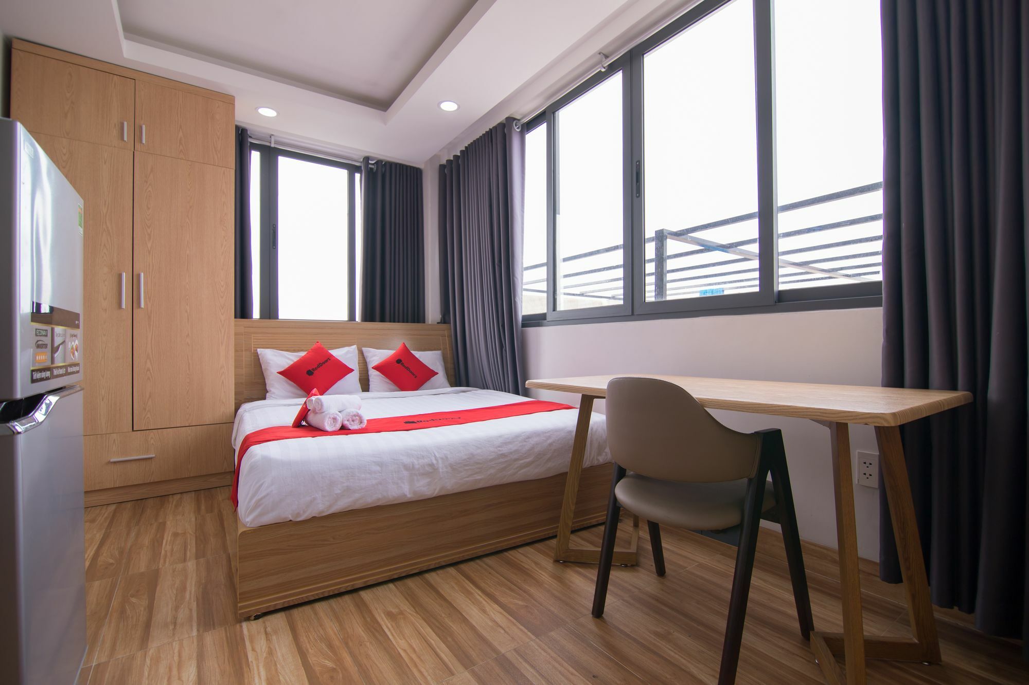 מלון הו צ'י מין סיטי Reddoorz Premium Near E-Town מראה חיצוני תמונה